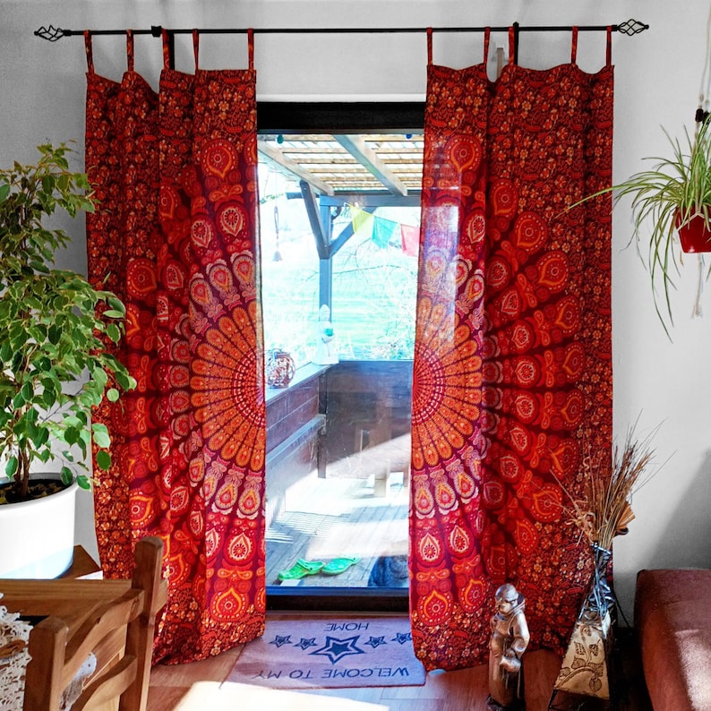 Vorhang Mandala Pfauenfeder rot orange gelb blickdicht lichtdurchlässig Gardinen mit Schlaufen Bohostyle