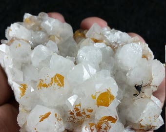 Milky quartz cluster