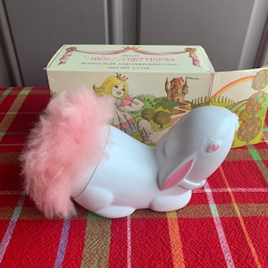 NIB Vintage Avon Her Prettiness Bunny Fluffpuff Children s Talc Etsy