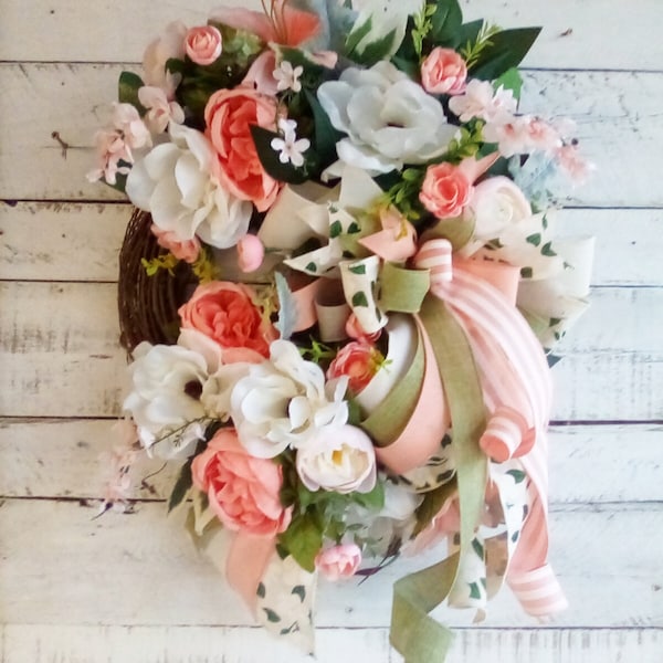Peach and Cream Wreath, Magnolia  Wreath, Southern Decor, Front Door Wreath, Everyday Wreath, Country Cottage Decor,Gifts,Mother's Day Gift,