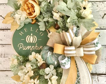 Corona de calabaza, corona de vid otoñal, decoración de casa de campo, decoración de salvia, decoración de pared, corona de calabaza a cuadros, corona de hojas de roble y bellotas, regalos