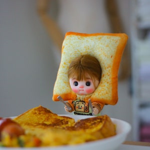 PLAYPERDOLL Obitsu11 Outfit | Nendoroid Clothes | Bread Hat + T-shirt + Pants + Socks Set for 5-6&quot; Dolls