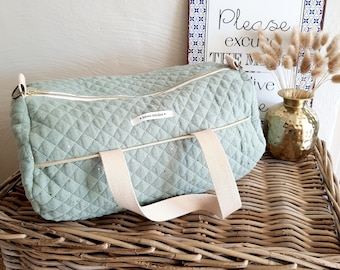 GÌU diaper bag duffel bag weekend bag in double cotton gauze with gold polka dots - sage - Bowling bag