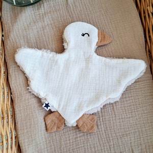 Goose flat comforter in double ecru cotton gauze and customizable sherpa image 3