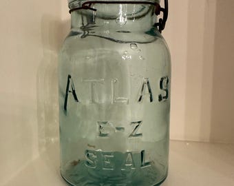 Tarro de cristal Atlas E-Z Seal de color azul aguamarina vintage