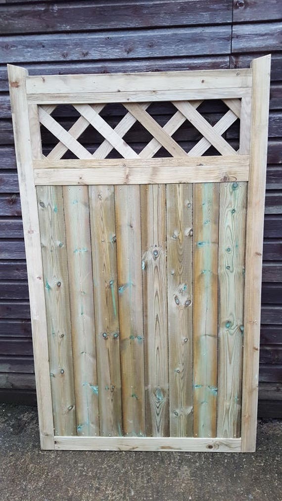 Smileswoodcraft wooden Garden Gate Hand Made Bespoke Garden Gates W 106cm x 5cm x180cm H D