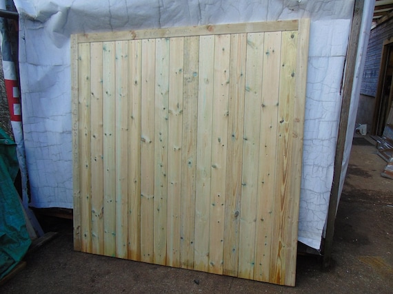 wooden single garage