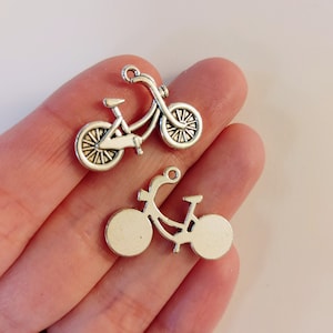 Set of 10, Silver Bicycles, Bicycle Charms, Bicycle Jewelry, Bike Pendants, Bikes, Bicycle Gifts, Bicycles, Pendants, Bulk Charms Lot, #17i