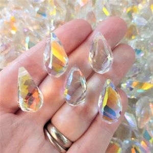 6pc, Faceted Twist Beads, Teardrop Beads, Electroplate Glass Beads, Clear AB Beads, Sparkling Drop Beads, Iridescent Faceted Beads, #23A