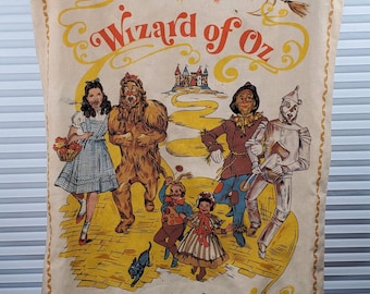 RARE 1970&#39;s The Wizard of Oz Pillow Case. One of a Kind Find. Iconic Piece of U.S. History.