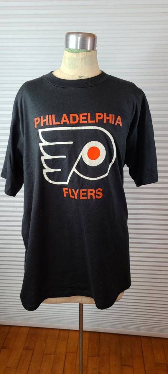 Philadelphia Flyers Vintage XL Swingster T-shirt.