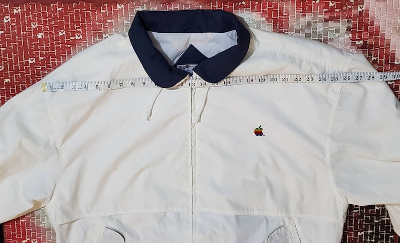 Unaffecting Marks on Front. Rare EXTRA LARGE Women/'s Vintage Apple Logo Jacket Norman Todd Classic