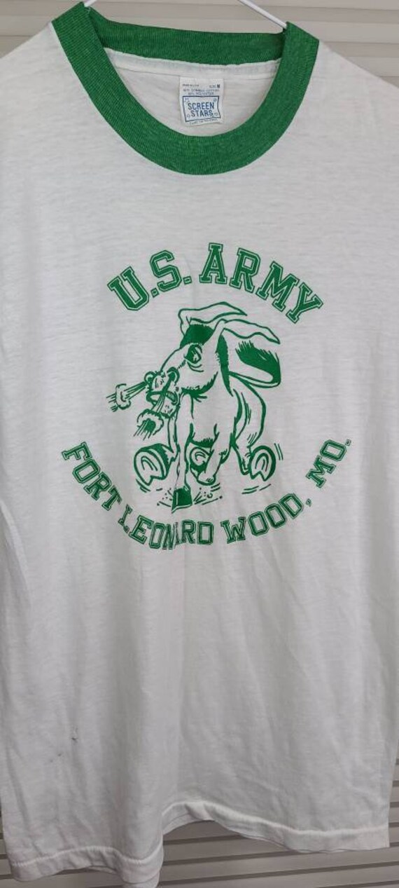 Vintage Medium US Army Fort Leonard Wood, Maryland T … Gem