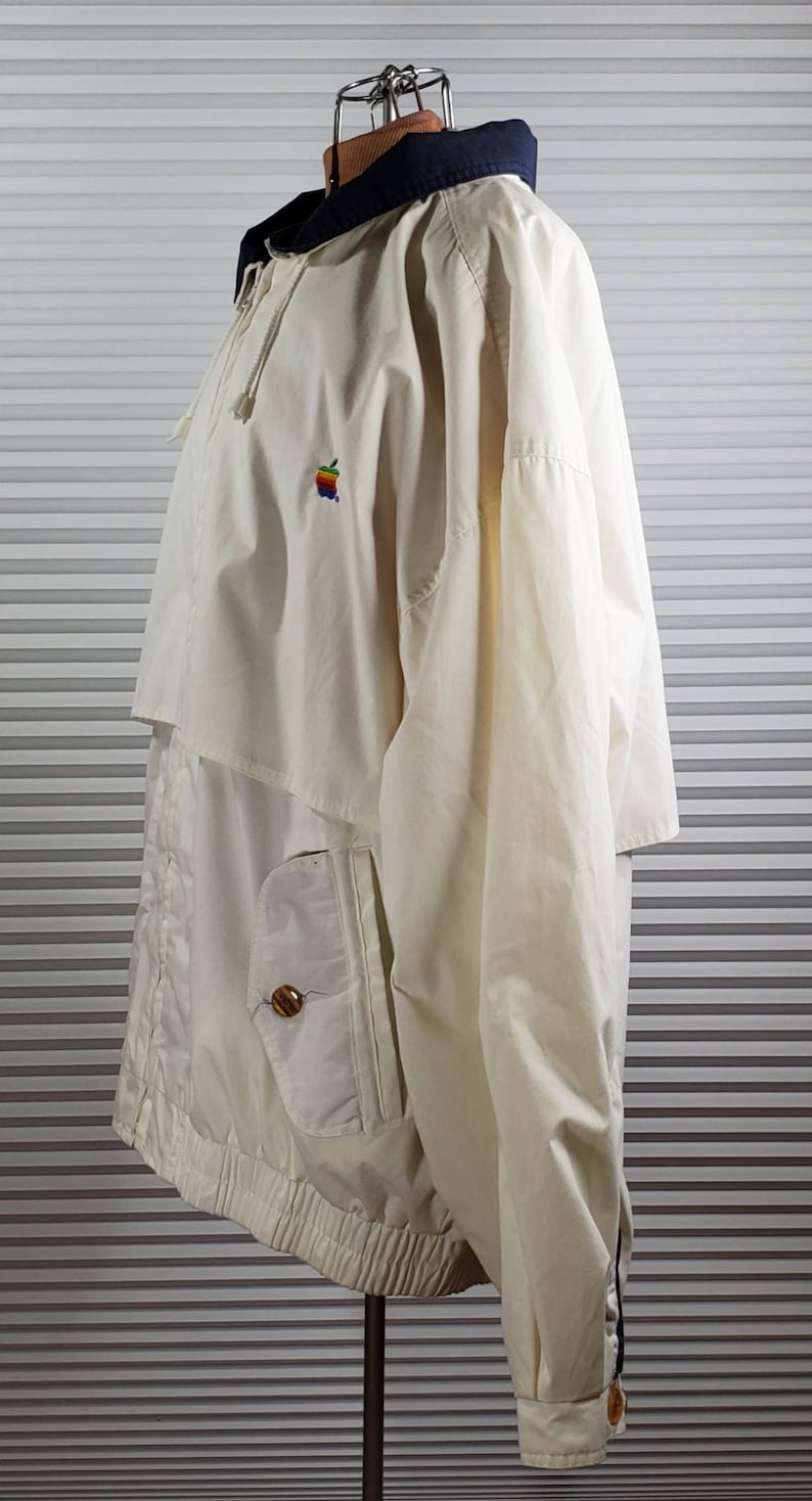 Unaffecting Marks on Front. Rare EXTRA LARGE Women/'s Vintage Apple Logo Jacket Norman Todd Classic