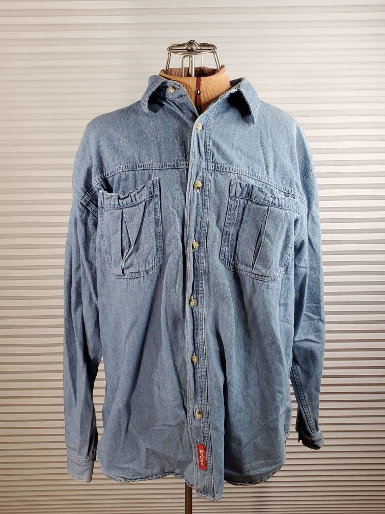 Store MEDIUM Denim Jacket. Gear 