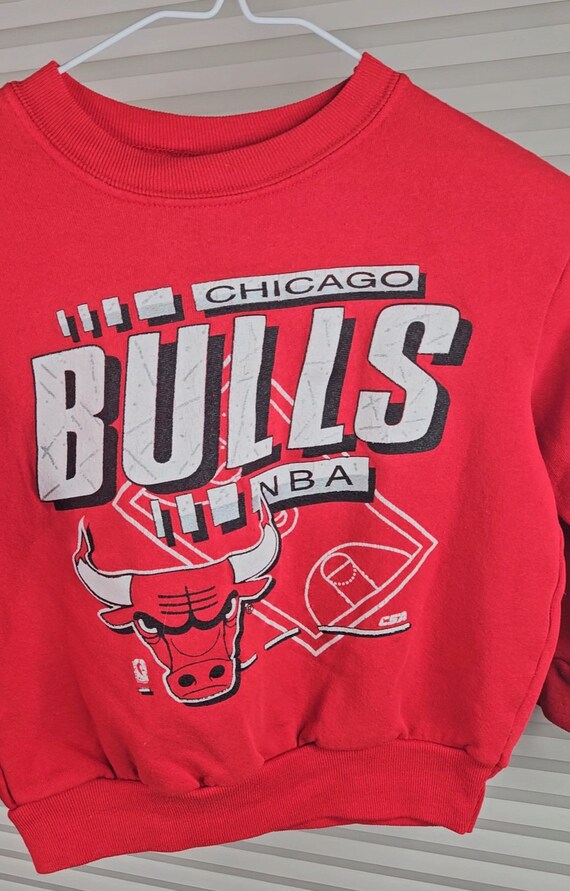 Chicago Bulls 90's Kid's Medium Crewneck - image 4