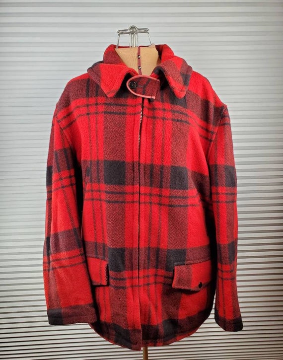 1960's Wool Plaid Hunting Jacket. LARGE Styled For