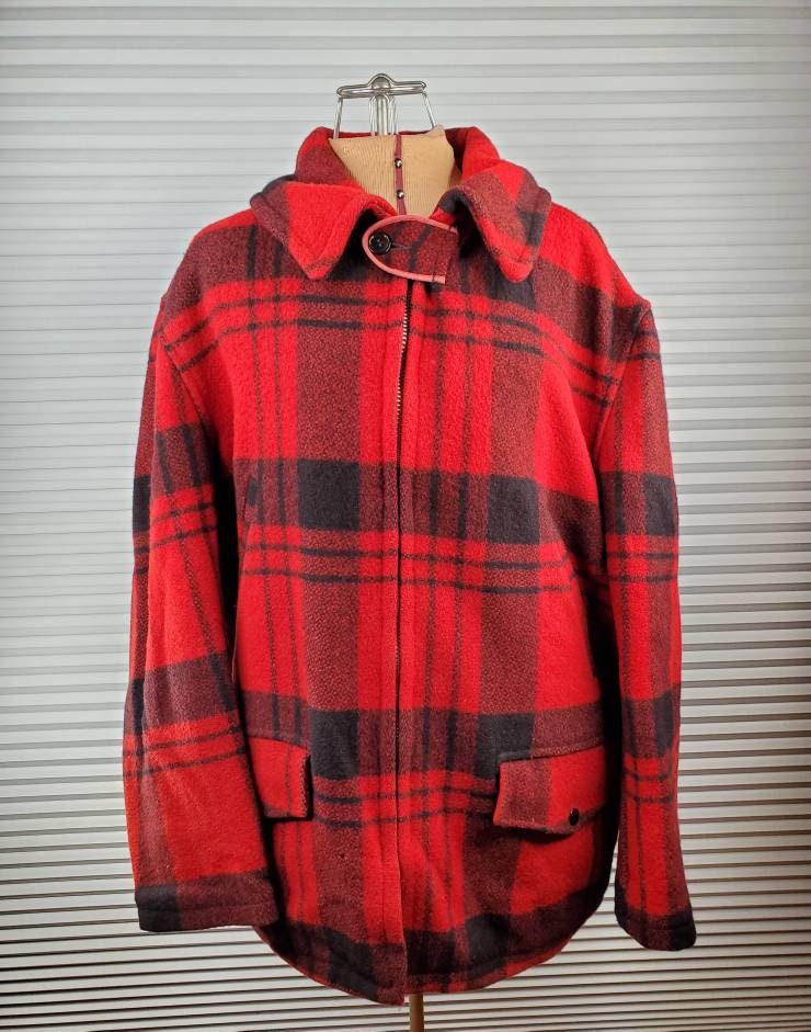 1960's Wool Plaid Hunting Jacket. LARGE Styled for Outdoor Life by