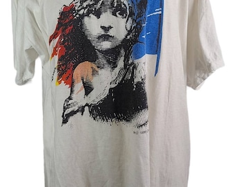 Les Miserables True Vintage 1986 Large Single Stitch Graphic True Vintage T Shirt.