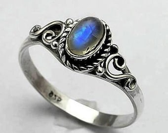 Natural Rainbow Moonstone Ring-Blue Fire Moonstone Ring-Anniversary Ring-Handmade Silver Ring-Promise Ring-925 Sterling Silver-Gift for her