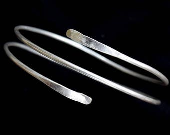 Upper Arm Cuff, Hammered Armlet Bracelet Three Layer Silver Overlay Girl Women Gift Armband Adjustable in all Size, Bohemian Armlet