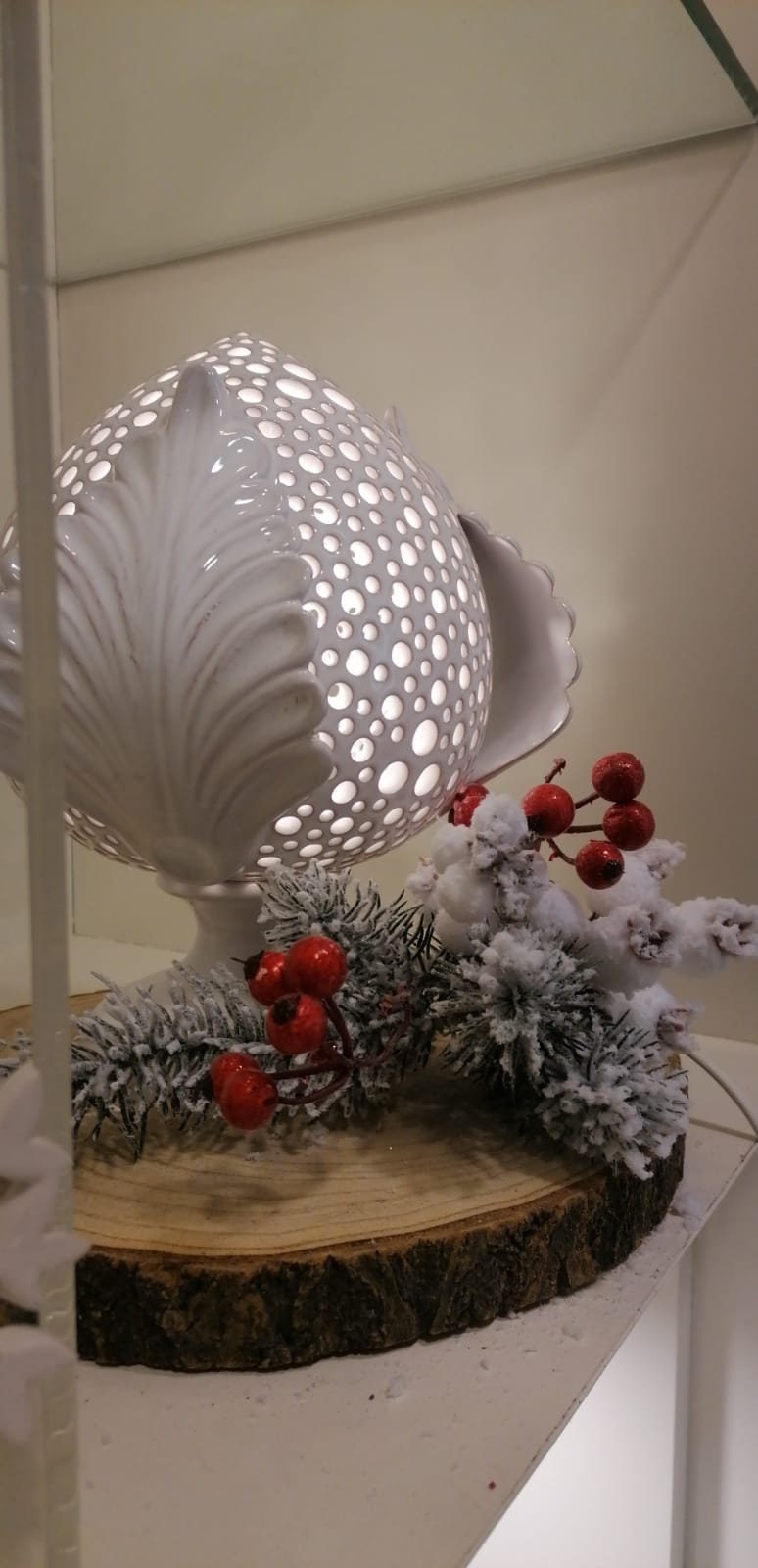 Lamp Pumo perforated Pomo Pugliese ceramic Grottaglie Porta fortuna Table lamp