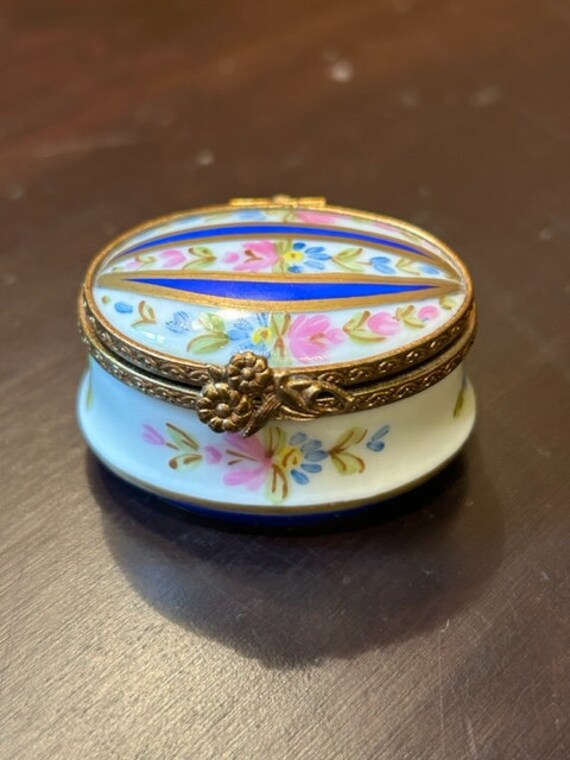 Broche Ancienne Fleur émaillée – Bleu Et Rose, Peint à La Main, Occasion
