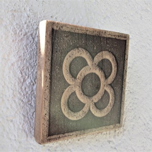 Tile Barcelona - Flower of Barcelona - Gift Barcelona - Woodprint - Woodart