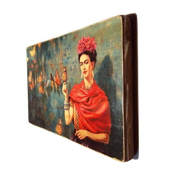 Frida Kahlo Art Print – Reclaimed Wood, Handmade in Barcelona