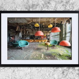 Abandoned Japanese Inn Hotel - Framed/Unframed Fine Art Print (Urban Exploration & Abandoned Places Photography Urbex Wall Art)