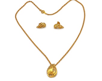 90s Gold Plated Necklace and Earrings Jewelry Set