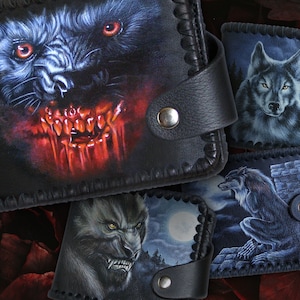 Cartera de película de terror para hombre. Hombre lobo en Londres. Pintada a mano. Personalizada.