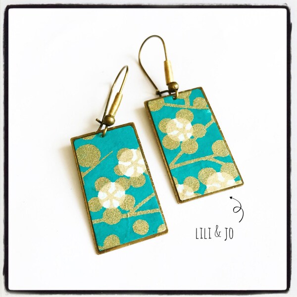 Japanese collection: Earrings rectangles white and gold flowers on turquoise make
