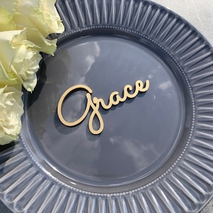 Hochzeit Tischkarten, Benutzerdefinierte Namensteller, Personalisierte Abendessen Tischkarten, Hölzerne Eskortkarten, Tischdekoration, Gedeck Tags