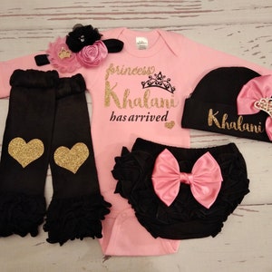 newborn/0-3m girl outfit, baby girl coming home outfit, personalized, name, baby girl, baby girl outfit, baby girl going home outfit, infant