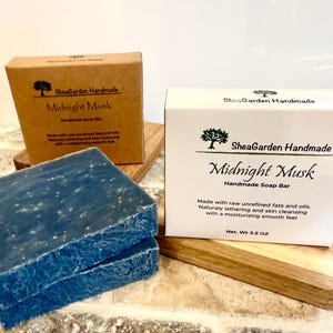 Midnight Musk Soap, Men’s Scented Soap Bar, Exfoliating BodyScrub, Handmade 3.5oz Individually Boxed
