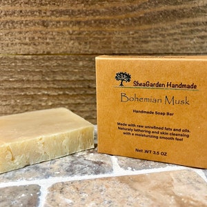 Bohémien Musk Premium Soap Bar, Individually Boxed, Earthy Natural Scent, Hippie Scented Unisex Soap