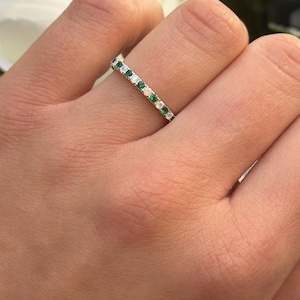 2mm Full Eternity Round Emerald Green CZ Lab White Opal Wedding Band Ring Alternating CZ 925 Sterling Silver Wedding Band Opal Emerald Band