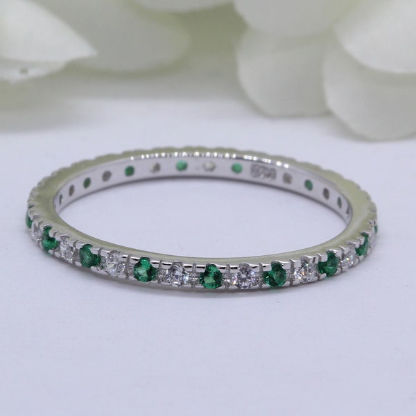 2mm Full Eternity Round Emerald Wedding Band Ring Alternating Emerald CZ Simulated Diamond 925 Sterling Silver