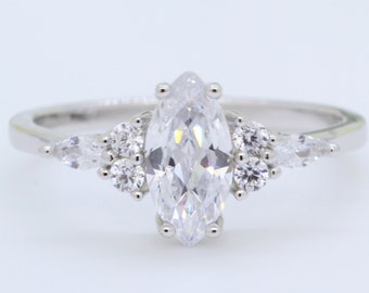 Art Deco Round Marquise Wedding Engagement Ring 1.25 Carat Marquise Simulated Diamond 925 Sterling silver Art Deco Vintage