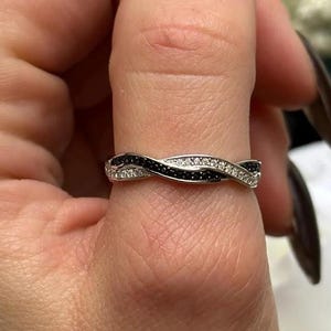 4mm Braided Infinity Crisscross Band Ring Round Black Diamond CZ 925 Sterling Silver Wedding Engagement Diamond CZ Bridal