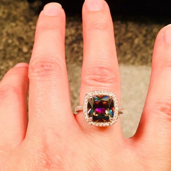 Fire cushion diamond deals
