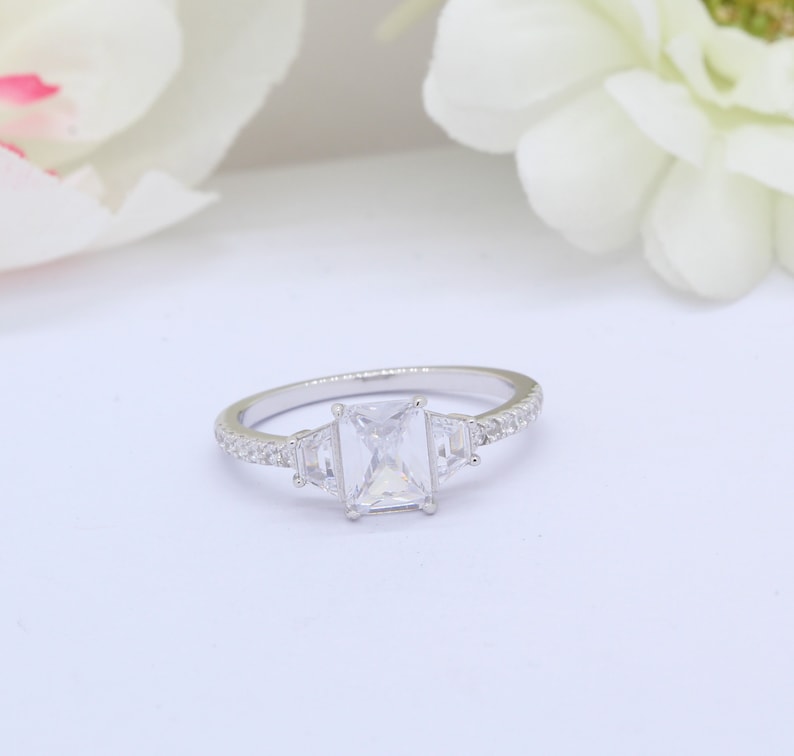 Three Stone 3-Stone Emerald Cut Diamond CZ Wedding Engagement Bridal Promise Ring Round Diamond CZ 925 Sterling Silver
