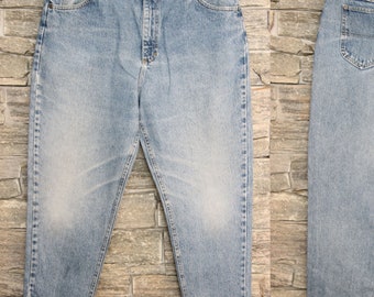 Riders Denim 90s High Waisted Jeans , 36 Waist , High Rise Mom Jeans , Tapered Leg Jeans , Made in USA , 18 P Size , Relaxed Fit Jeans