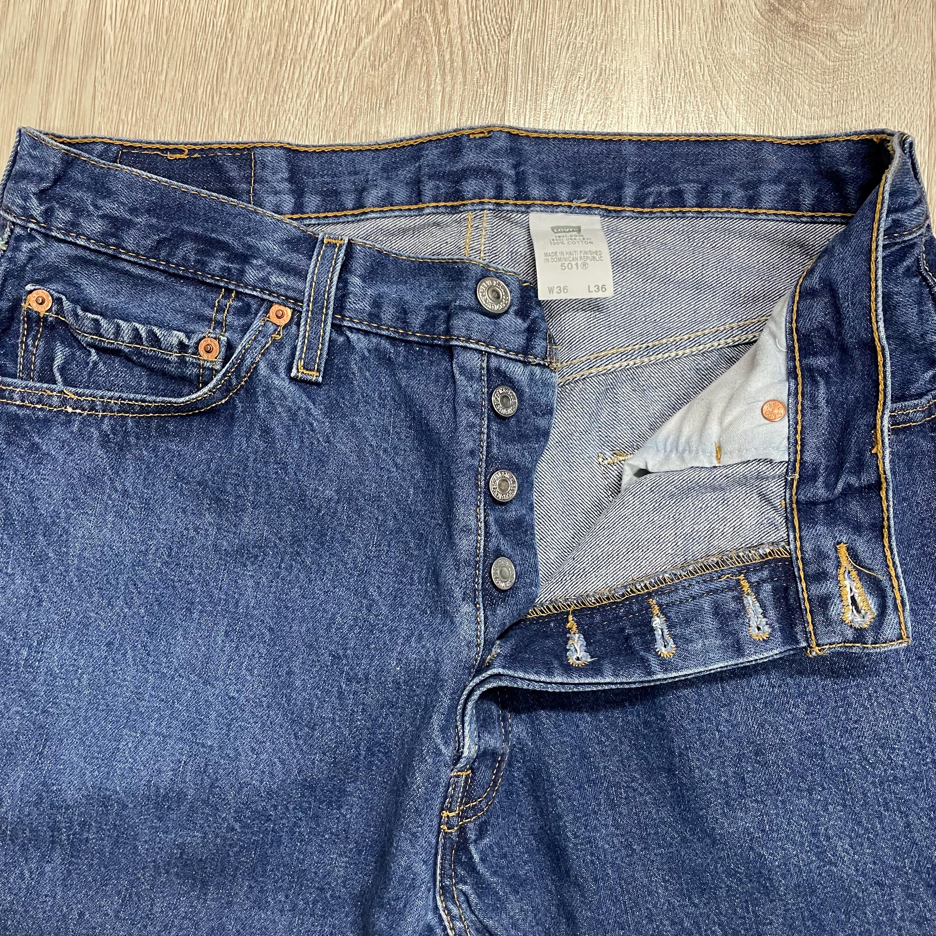 Vintage 501 Levis Jeans , W36 L35 , Dark Wash , Straight Leg