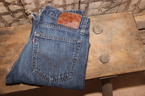 levis 520 jeans