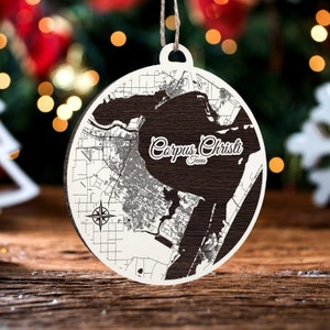 Fronleichnis, Texas Ornament | Gravierte Holz Landkarte Ornament | Handmade Urlaub & Wohndekor | Weihnachtsschmuck