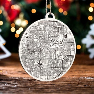 Gilbert, Arizona Weihnachtsornament | Gravierte Holz Landkarte Ornament | Handmade Urlaub & Wohndekor | Weihnachtsschmuck