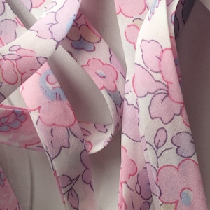 Liberty Betsy cotone bias rosa toni macchianti