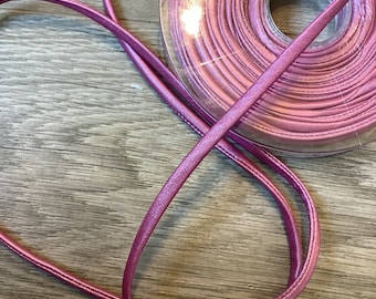 Ruban cordon spaghetti, imitation cuir, Couleur Rosé (8472), Largeur 0,5 cm